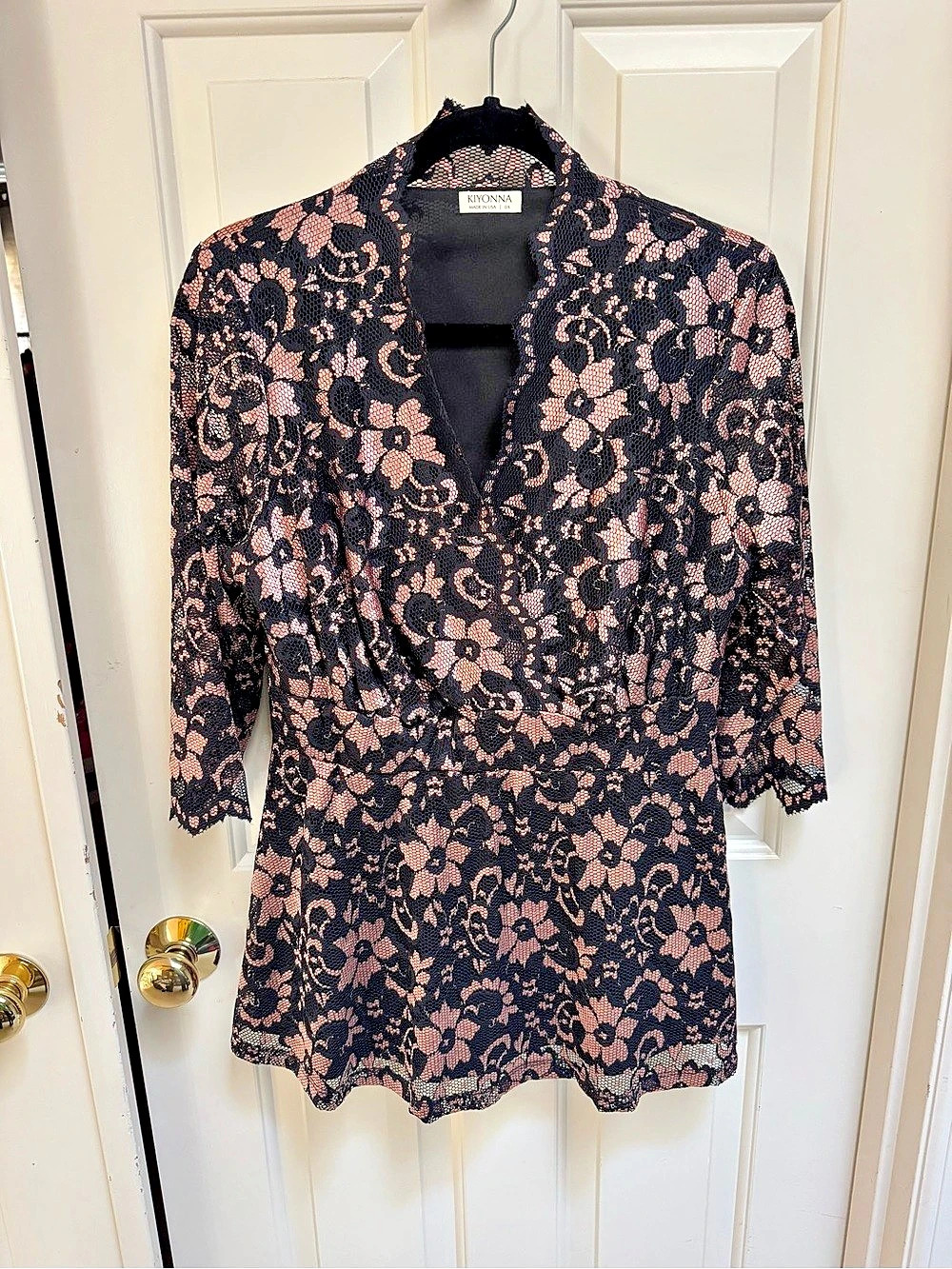 Kiyonna Luxe Lace Empire Waist Peplum Top 0X - Picture 4 of 8